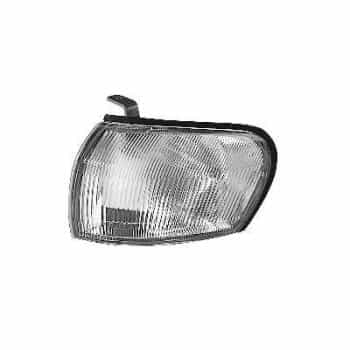 Luz de la ciudad justo al lado del faro.