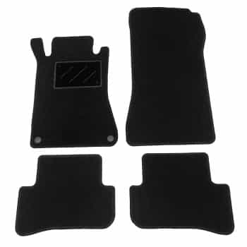 Tapis de sol adaptés aux Mercedes-Benz Classe C W203 (2001-2007)