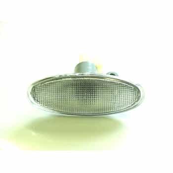 Luz intermitente lateral izquierda/derecha BLANCA por pieza 1754914 Van Wezel