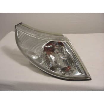 LUZ INTERMITENTE DELANTERA DERECHA hasta '10/01 incluido PORTAL??MPARAS VALEO 086683