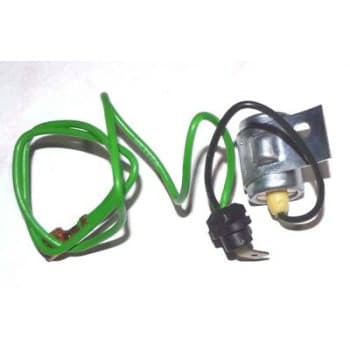 Condenseur, système d'allumage