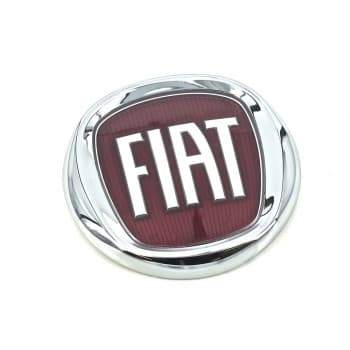 Parrilla delantera con emblema de Fiat